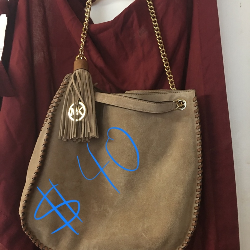 Purses - Picture 3 of 6